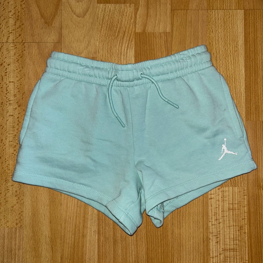 Girls Jordan Light Teal Comfy Shorts, size 8-10
  Worn a few times!